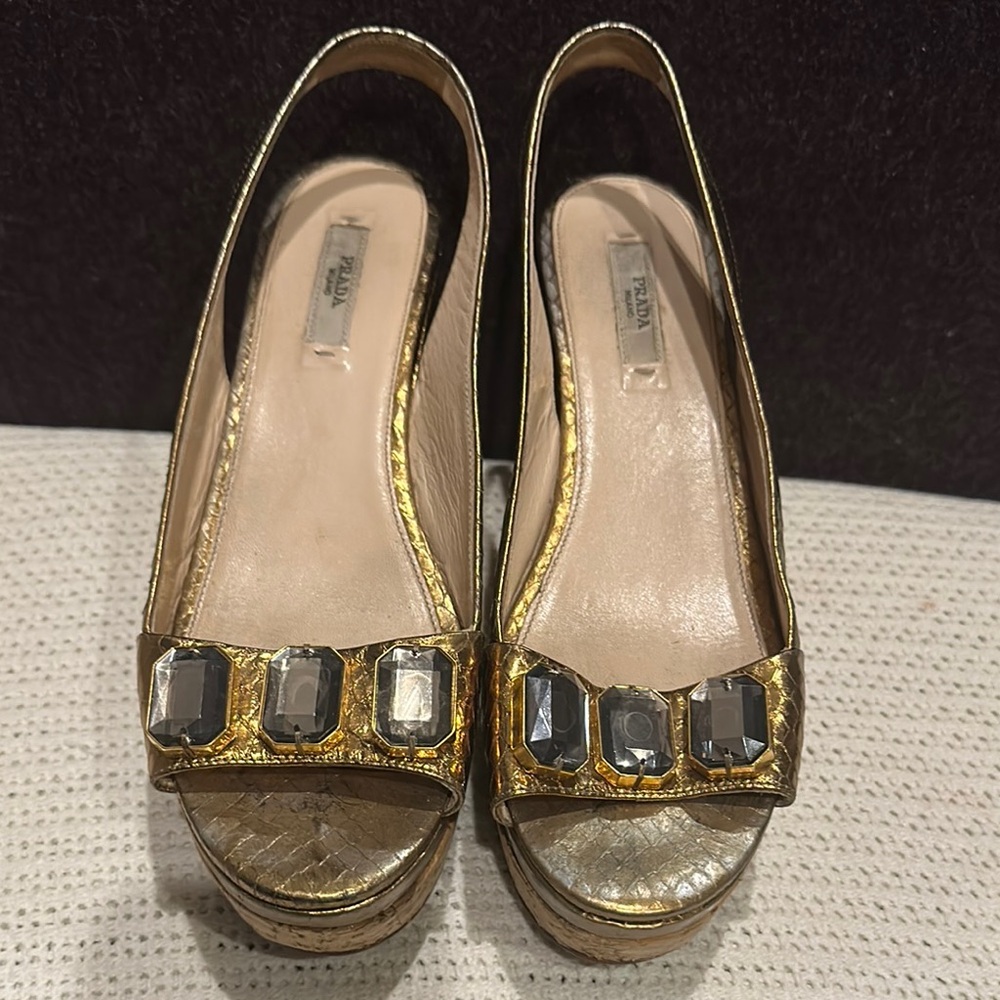 [PRADA] Gold Slingback Wedge Sandals